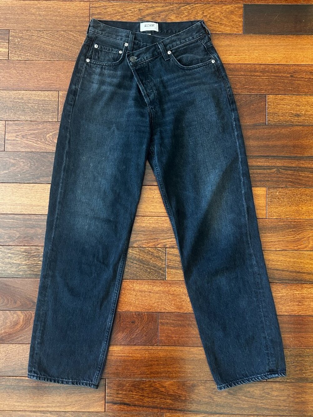 AGOLDE Criss Cross Black Jeans Women’s 25 Relaxed Straight Leg Denim